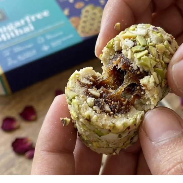 Sugarfree Kaju Anjeer Roll (16 Pcs Box) - Pack of 5 | Diwali Gifting Combo by Magicleaf